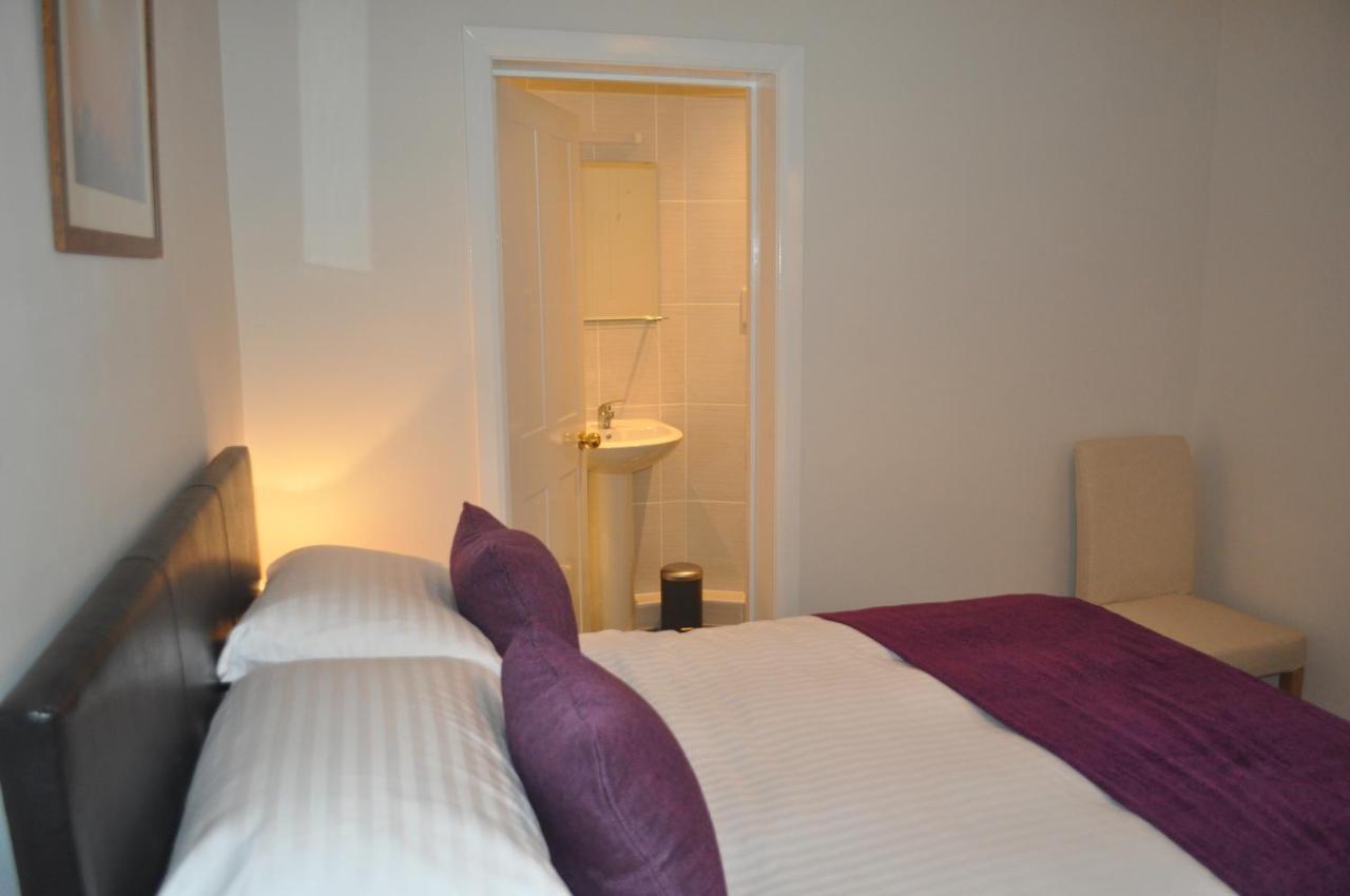 Woodlands 159 Bed & Breakfast Pershore Ngoại thất bức ảnh